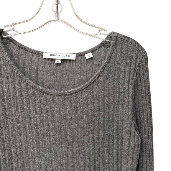 NEW BELLA LUXE Ribbed Scoop Neck Gray Cropped Crew Neck Sweater XS - Picture 4 of 6